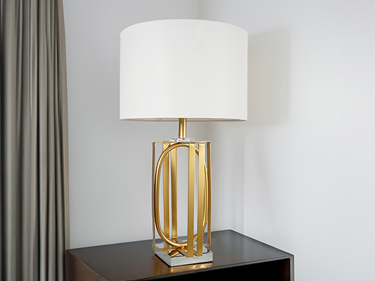 6283T TABLE LAMP